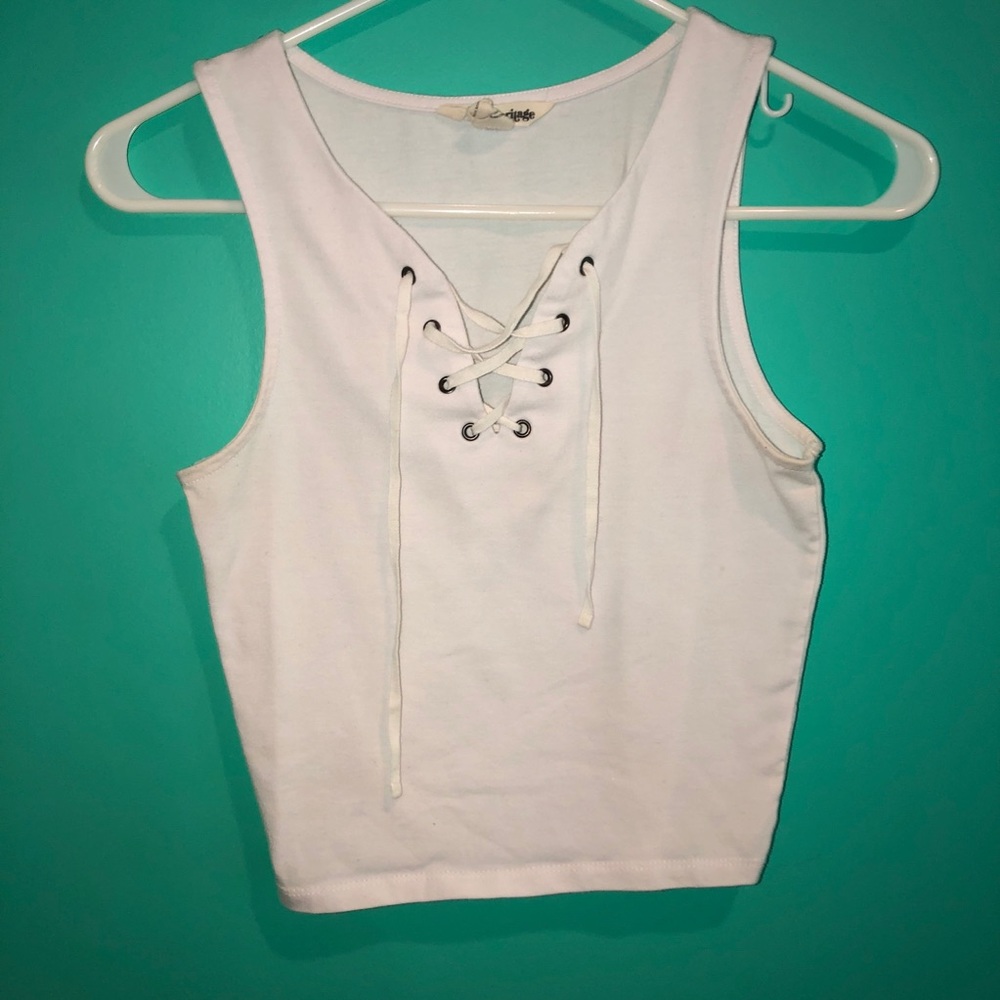 cute summery laced-up tank!